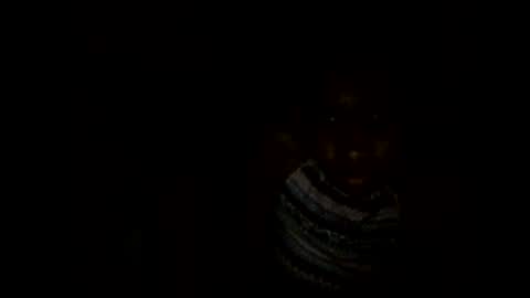 Snapshot of littleyanah chatting on 09/27/25, 10:48 yanah online show from 09/27/25, 10:48