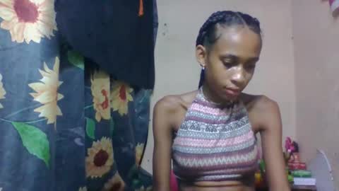 yanah online show from 04/19/26, 02:49