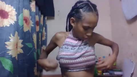 yanah online show from 04/21/26, 03:35