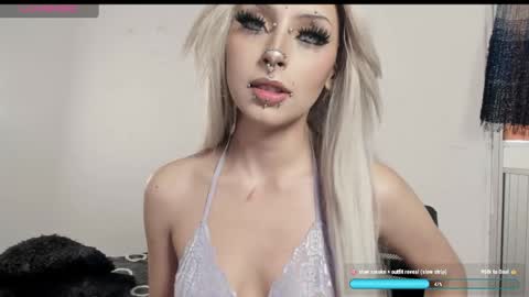 Liu help me to reach 100 thumps up daddy online show from 04/18/26, 06:34