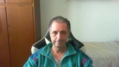 liuk53 online show from 04/26/26, 12:14