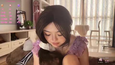 Snapshot of liunana chatting on 11/17/25, 07:36 nana online show from 11/17/25, 07:36