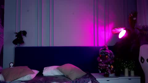 Liv 3 online show from 01/03/25, 04:37