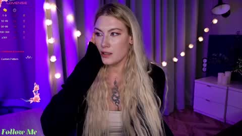 Liv 3 online show from 02/26/25, 07:05