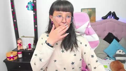 Katalina Novoa. online show from 04/20/26, 01:41