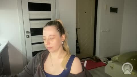 Livandria online show from 05/12/26, 07:55