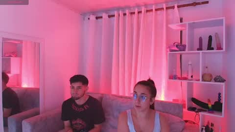 Snapshot of live_secret21 chatting on 05/26/26, 11:12 Angie and Sebas online show from 05/26/26, 11:12