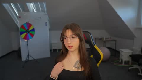 Sheryl online show from 04/22/26, 10:17