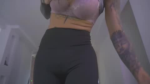 Emily  R online show from 02/23/25, 07:17