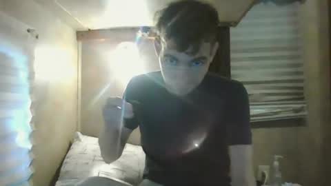 livetyy online show from 10/22/25, 03:45