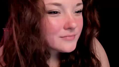 Snapshot of livinsubspace chatting on 10/10/25, 12:09 Liv online show from 10/10/25, 12:09