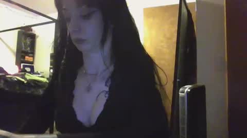 Liv Mirage online show from 02/19/25, 05:38