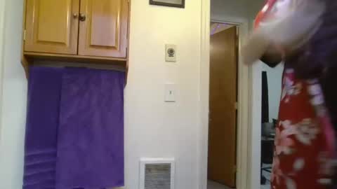 Liv Mirage online show from 03/08/25, 09:18