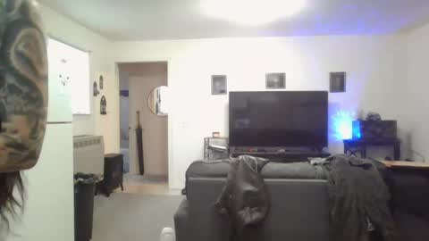 Liv Mirage online show from 10/11/25, 04:27