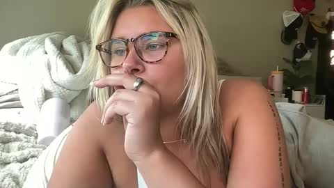 Livvy online show from 09/09/25, 06:51