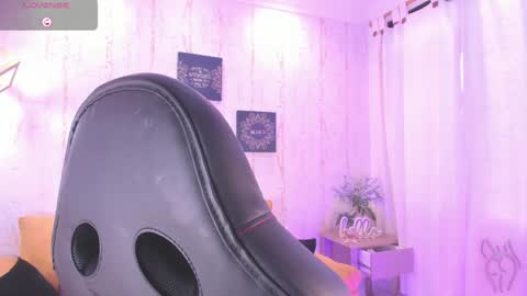 Vanessa online show from 01/15/25, 03:18