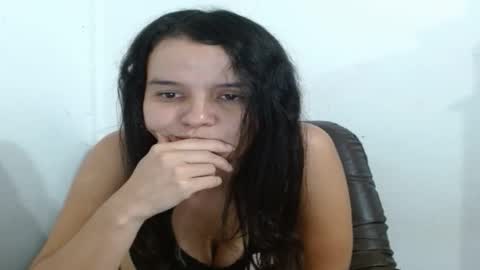 liz_fe online show from 10/02/25, 03:02
