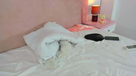 Liz Grant online show from 12/20/24, 11:54