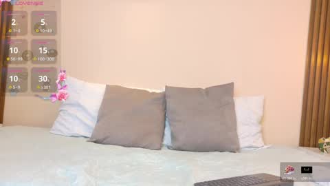 liz online show from 04/23/26, 01:02