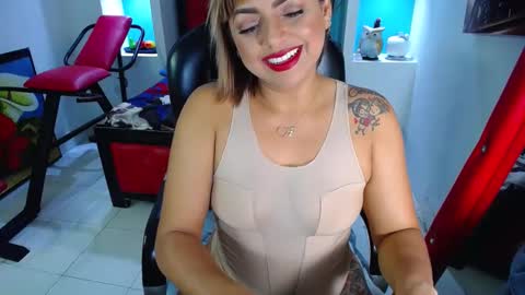 Snapshot of liz_tyler chatting on 12/04/24, 12:19 Liz Tyler online show from 12/04/24, 12:19