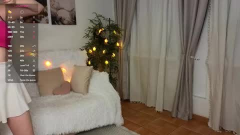 Snapshot of liza_mur chatting on 11/27/25, 06:10 your love online show from 11/27/25, 06:10