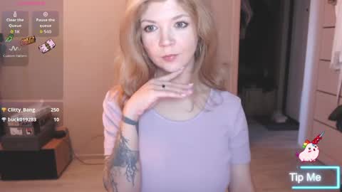 Liza Wet online show from 04/17/26, 01:52