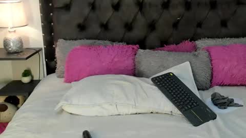 liza online show from 02/19/25, 06:43