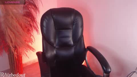 lizbedoutx online show from 03/03/26, 01:12