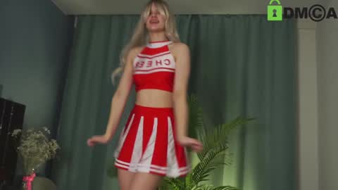 Sunnheart online show from 01/08/25, 04:22