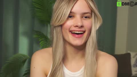 Sunnheart online show from 01/30/25, 07:37