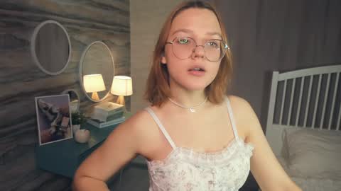 Snapshot of lizbethhaith chatting on 12/14/24, 08:08 Lizbeth or Lizzy online show from 12/14/24, 08:08
