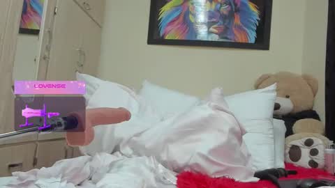 Mariana online show from 12/02/24, 11:07