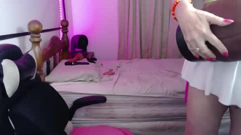 Lizi Chery Strawbery online show from 02/06/25, 10:48