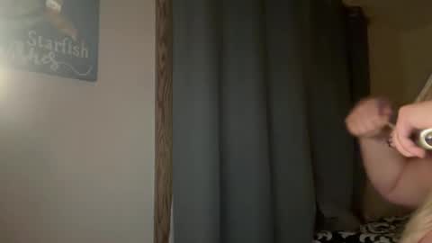 Liz Purr online show from 12/27/24, 03:04