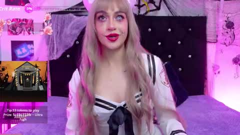 Snapshot of lizz_bela1 chatting on 10/31/25, 11:50 Lizz online show from 10/31/25, 11:50