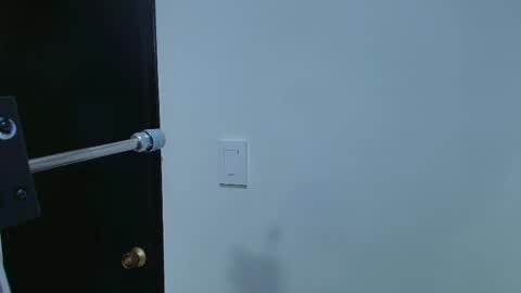 Lizz  online show from 02/19/25, 12:00