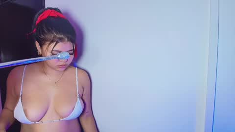 Lizz  online show from 03/05/25, 11:49