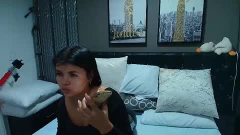 Lizz  online show from 09/24/25, 11:24