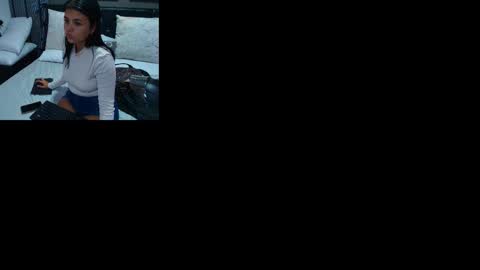 Lizz  online show from 09/25/25, 11:36