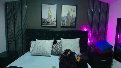 Lizz  online show from 10/04/25, 11:52