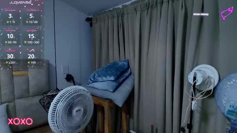 Lizz  online show from 11/08/25, 10:26