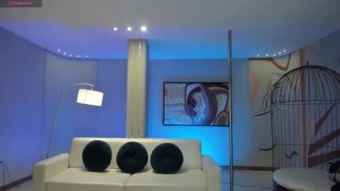 Lizzi  online show from 10/28/25, 08:55