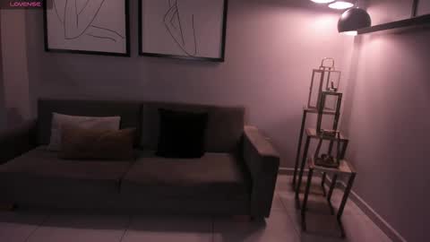 Lizzi  online show from 01/08/26, 09:06