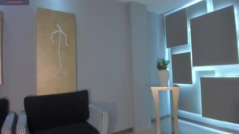 Lizzi  online show from 01/17/26, 12:32