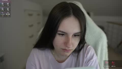 Snapshot of lizzi_fox chatting on 01/08/26, 06:43 Lizi-Fox online show from 01/08/26, 06:43