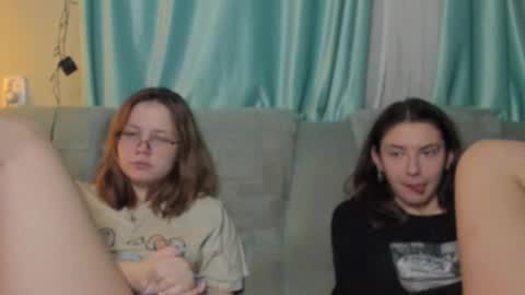 lizzi_muur online show from 01/06/25, 07:45