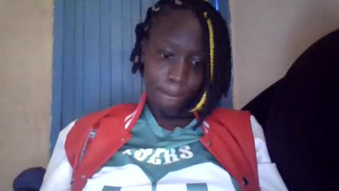 Snapshot of lizzie2020 chatting on 06/15/26, 05:09 lizzie2020 online show from 06/15/26, 05:09