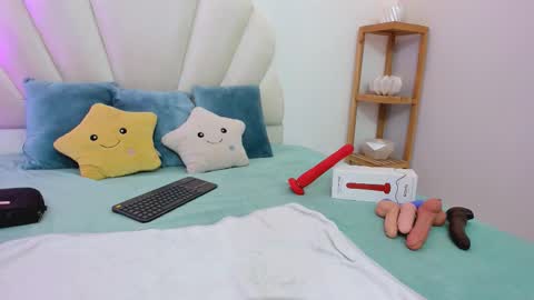 Snapshot of lizzie_williamss chatting on 09/20/25, 03:18 lizzie_williamss online show from 09/20/25, 03:18