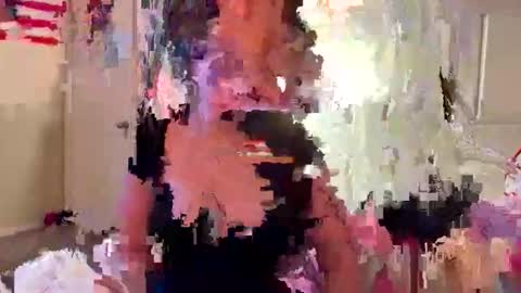 Snapshot of lizzy20066 chatting on 01/12/26, 05:12 lizzy20066 online show from 01/12/26, 05:12