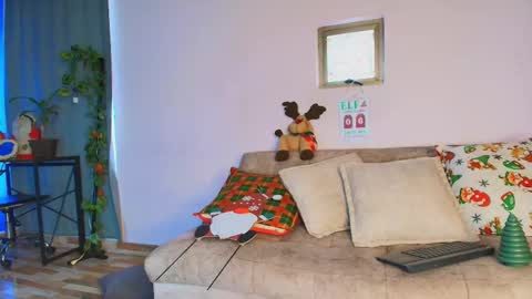 lizzy_kane online show from 12/05/25, 08:27